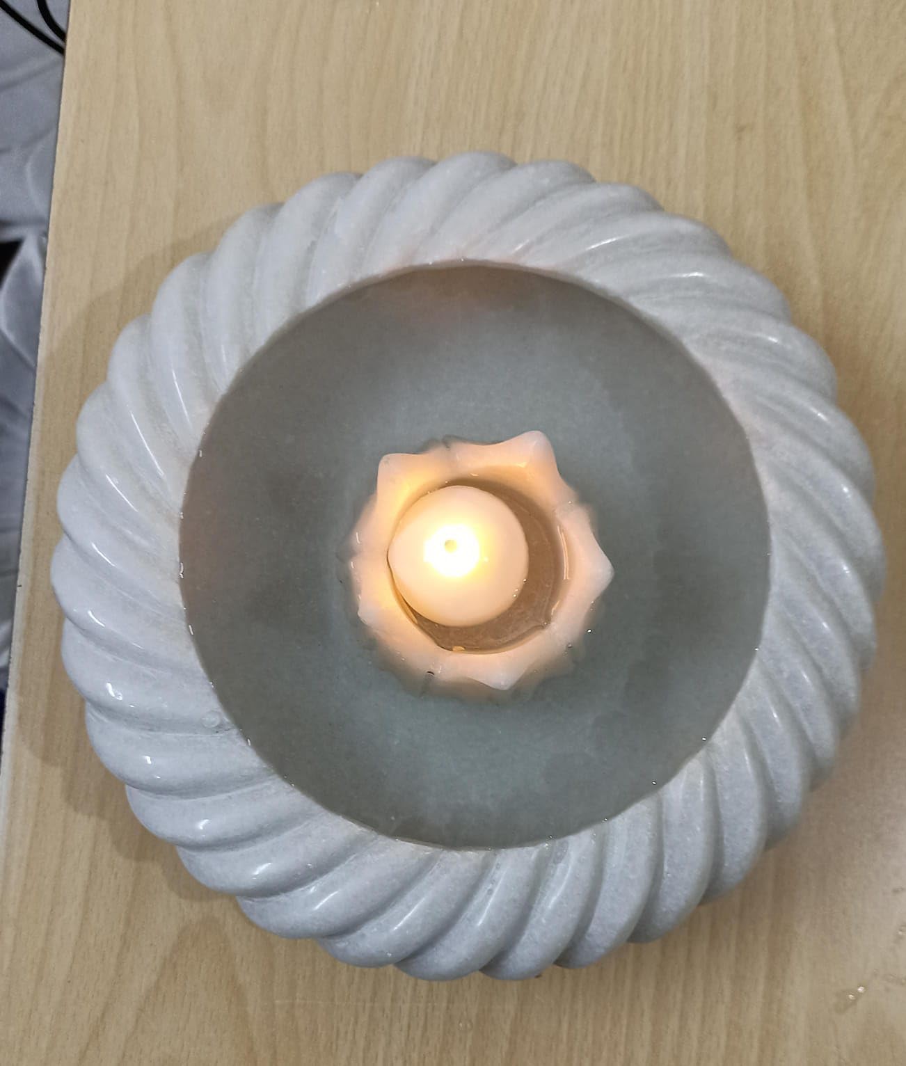 marble leheriya design urli fruit platter/snacks platter/home decor